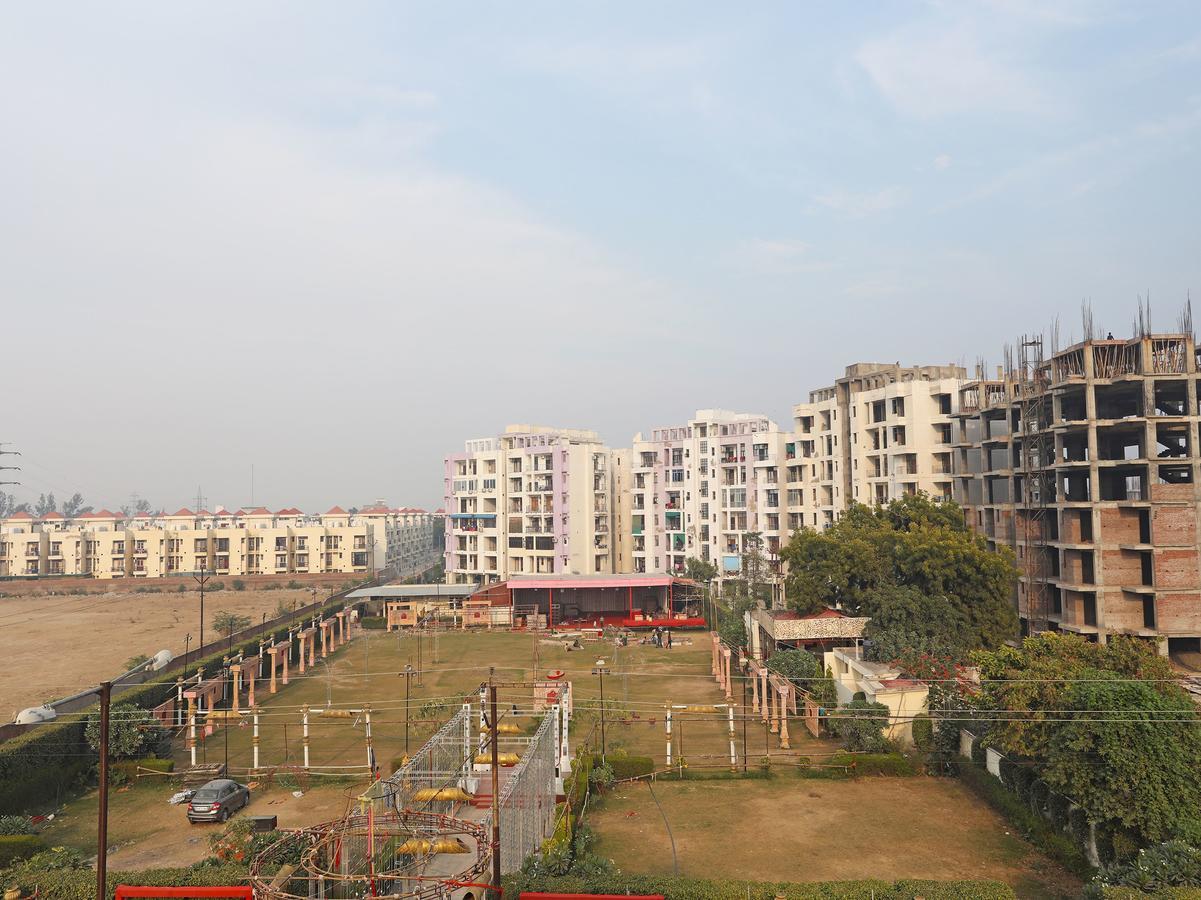 Hotel Taj Signature Agra  Kültér fotó